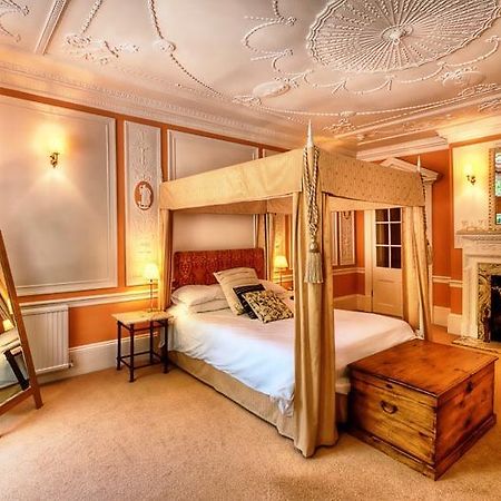 The Town House Hotel Arundel Bagian luar foto