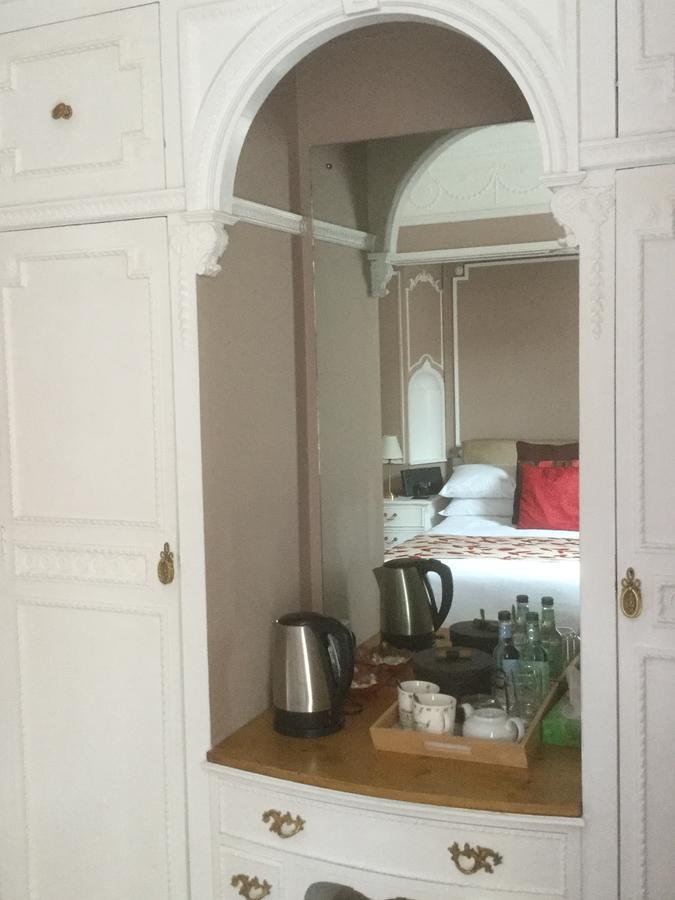 The Town House Hotel Arundel Bagian luar foto